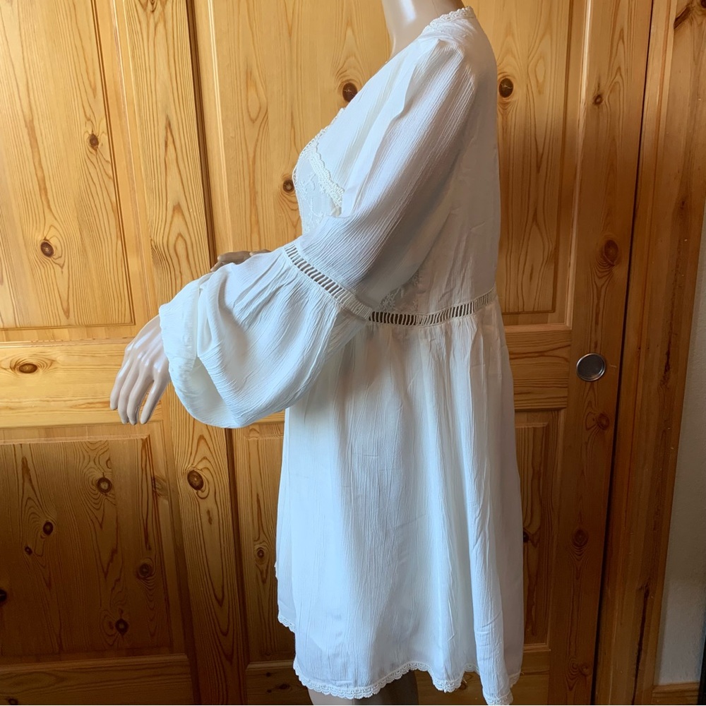 Patrons of Peace White Dress M Lace Crochet Boho Festival Cutouts - Picture 7 of 13